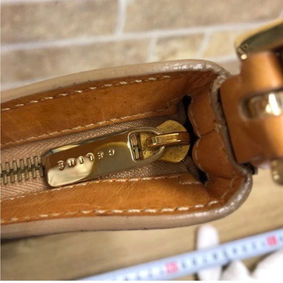 Celine Brown and Tan Shoulder Bag - Picture 12 of 15